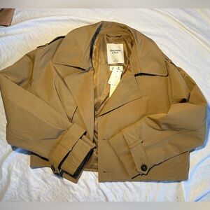 Abercrombie & Fitch Cropped Tan Trench Coat